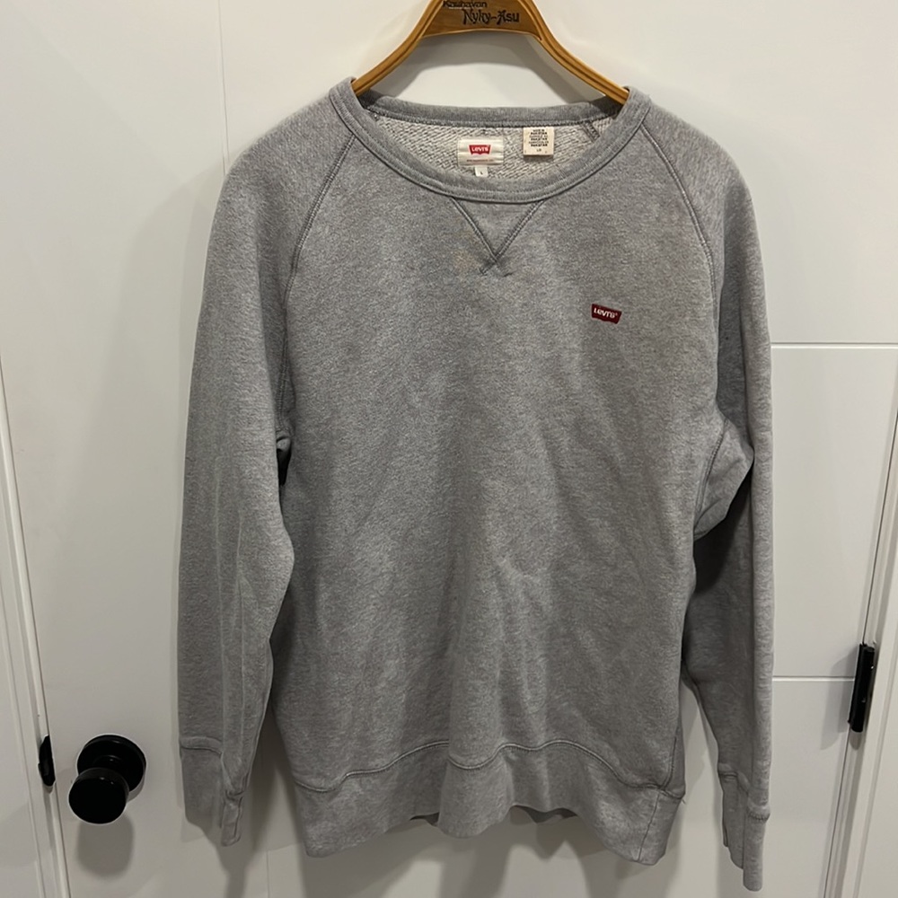 Levi’s gray long sleeve sweater size large - Picture 3 of 11